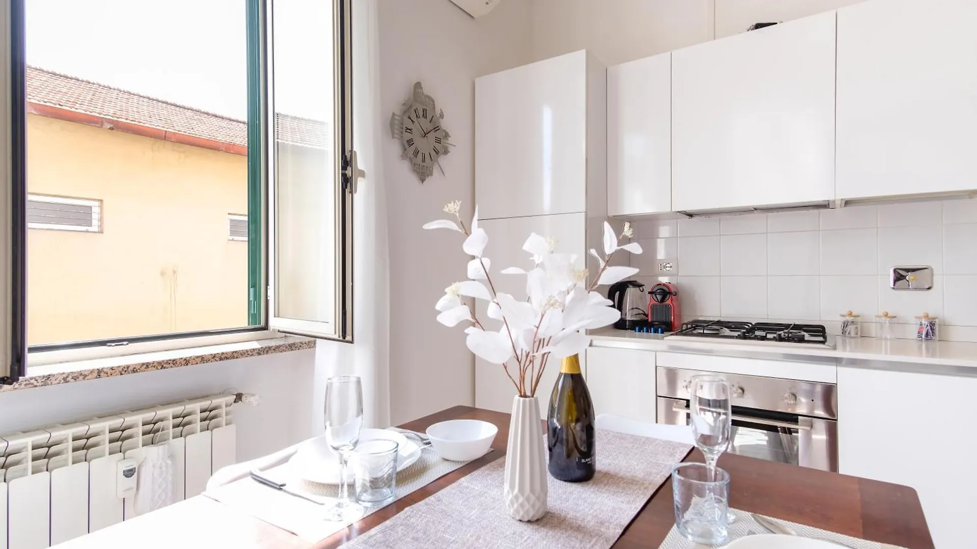 Elegantis Labicana Apartment - Few Steps From The Colosseum Italy