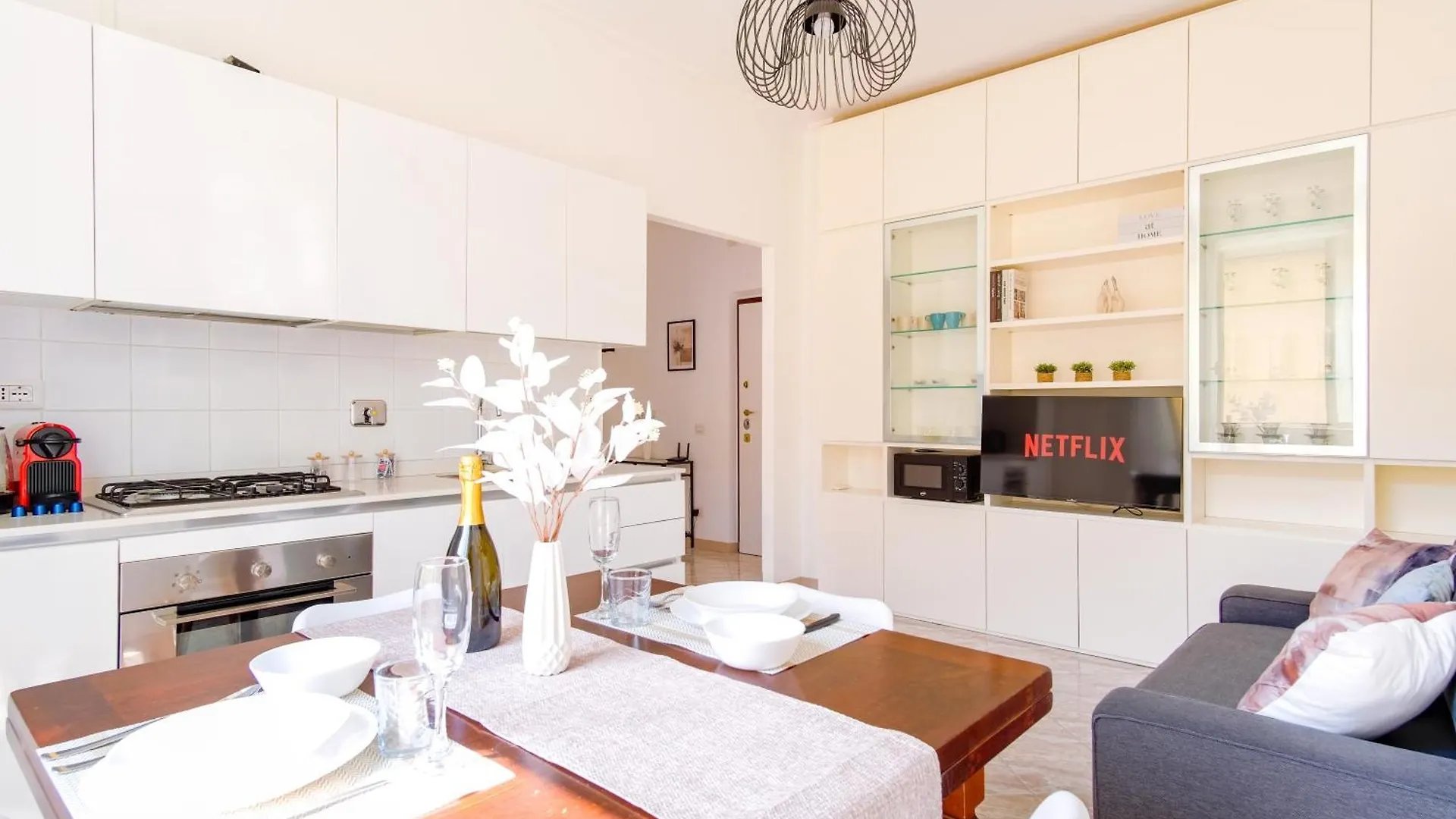 Elegantis Labicana Apartment - Few Steps From The Colosseum