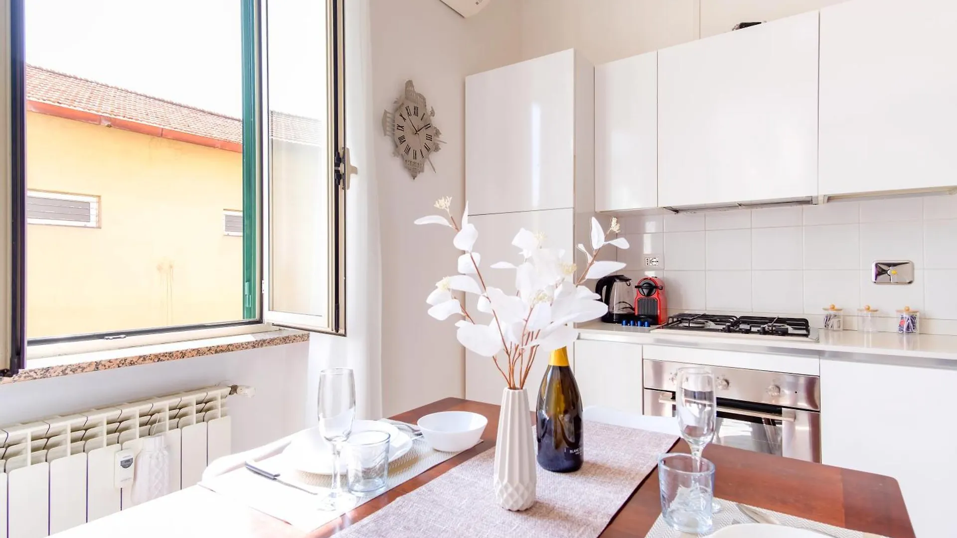 Elegantis Labicana Apartment - Few Steps From The Colosseum  Rome
