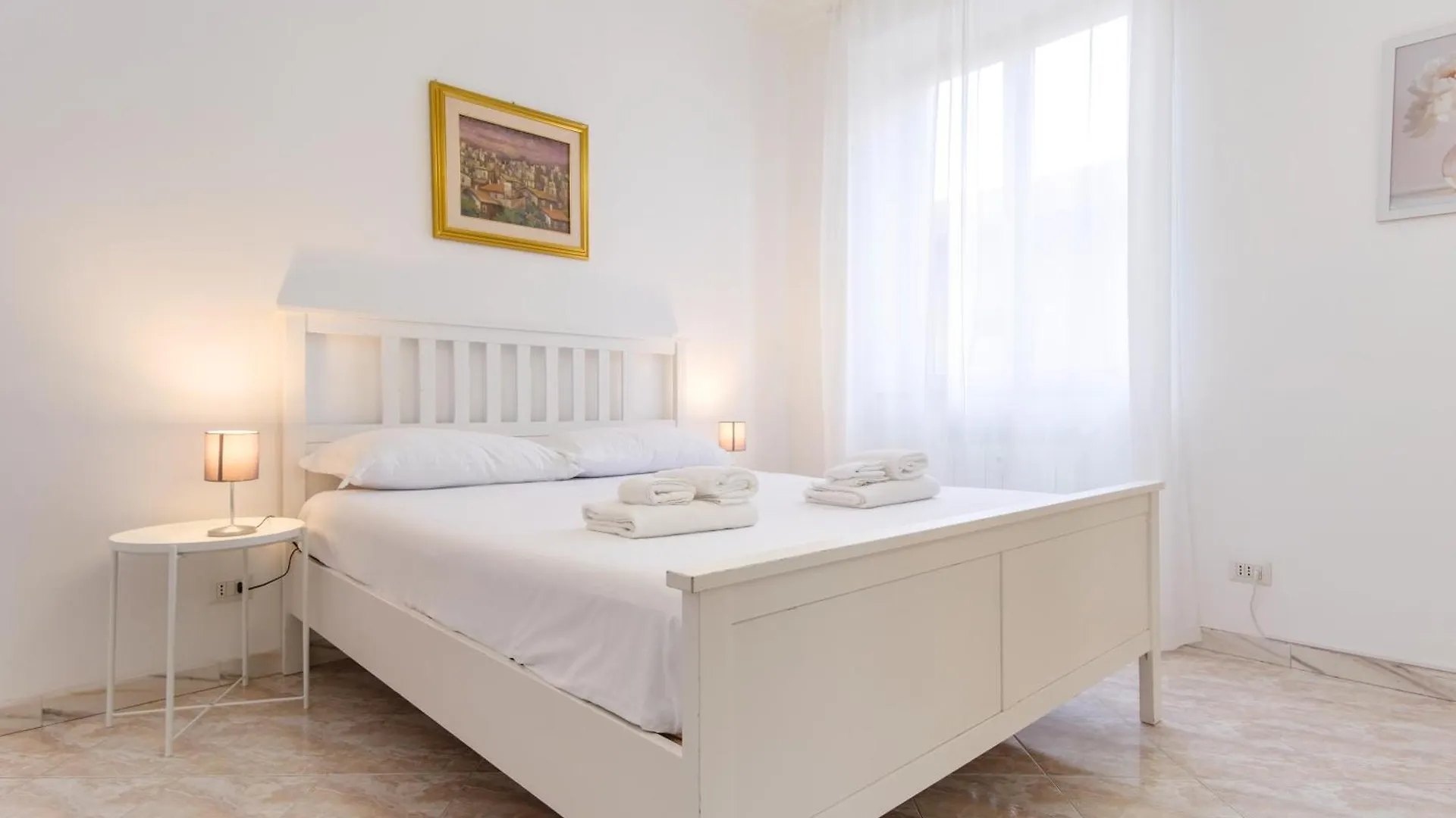 Elegantis Labicana Apartment - Few Steps From The Colosseum