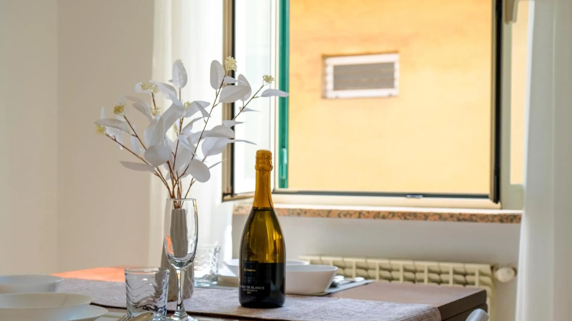 Elegantis Labicana Apartment - Few Steps From The Colosseum  Rome